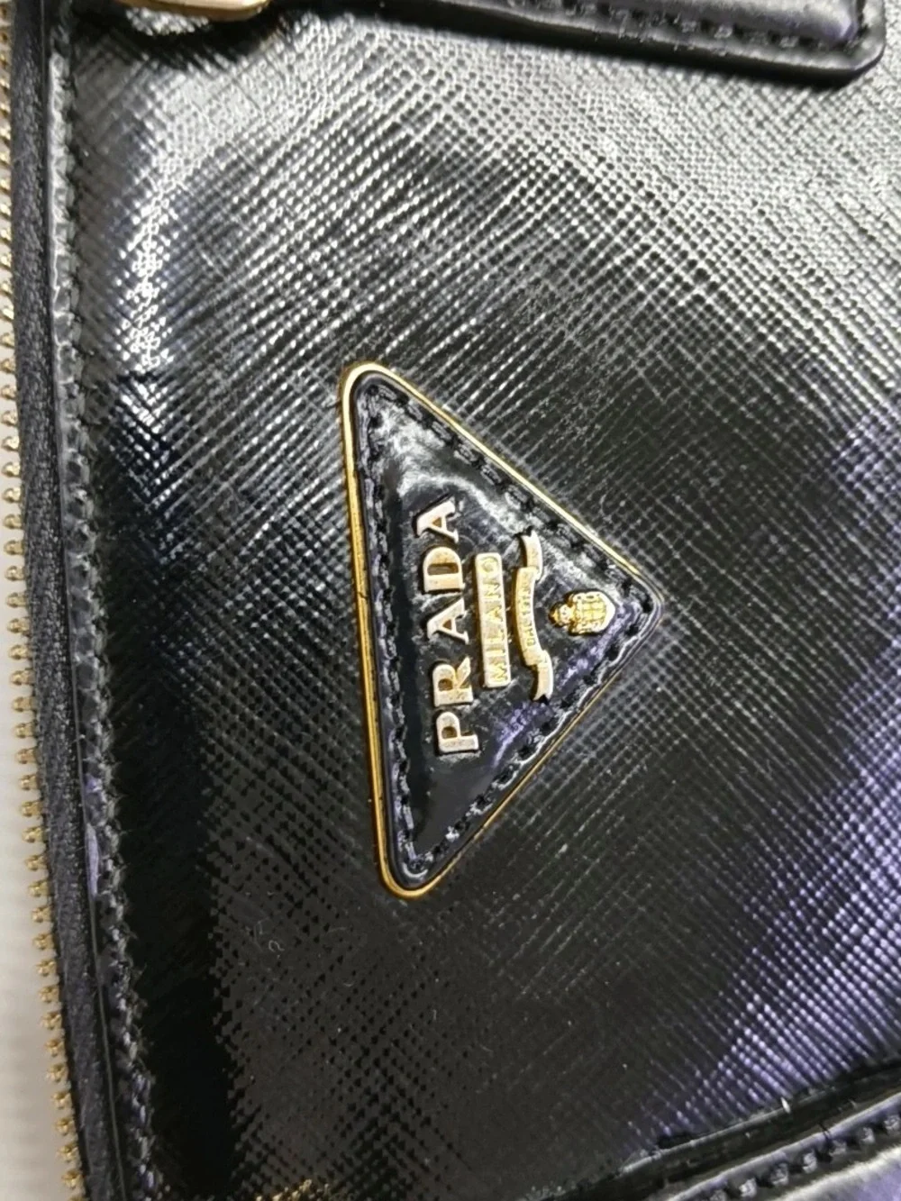 ♥️Prada Saffiano Large Black Saffiano Satchel with Gold-Tone Hardware ♥️
